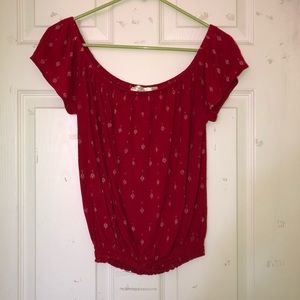 RD STYLE | Red Off-The-Shoulder Shirt